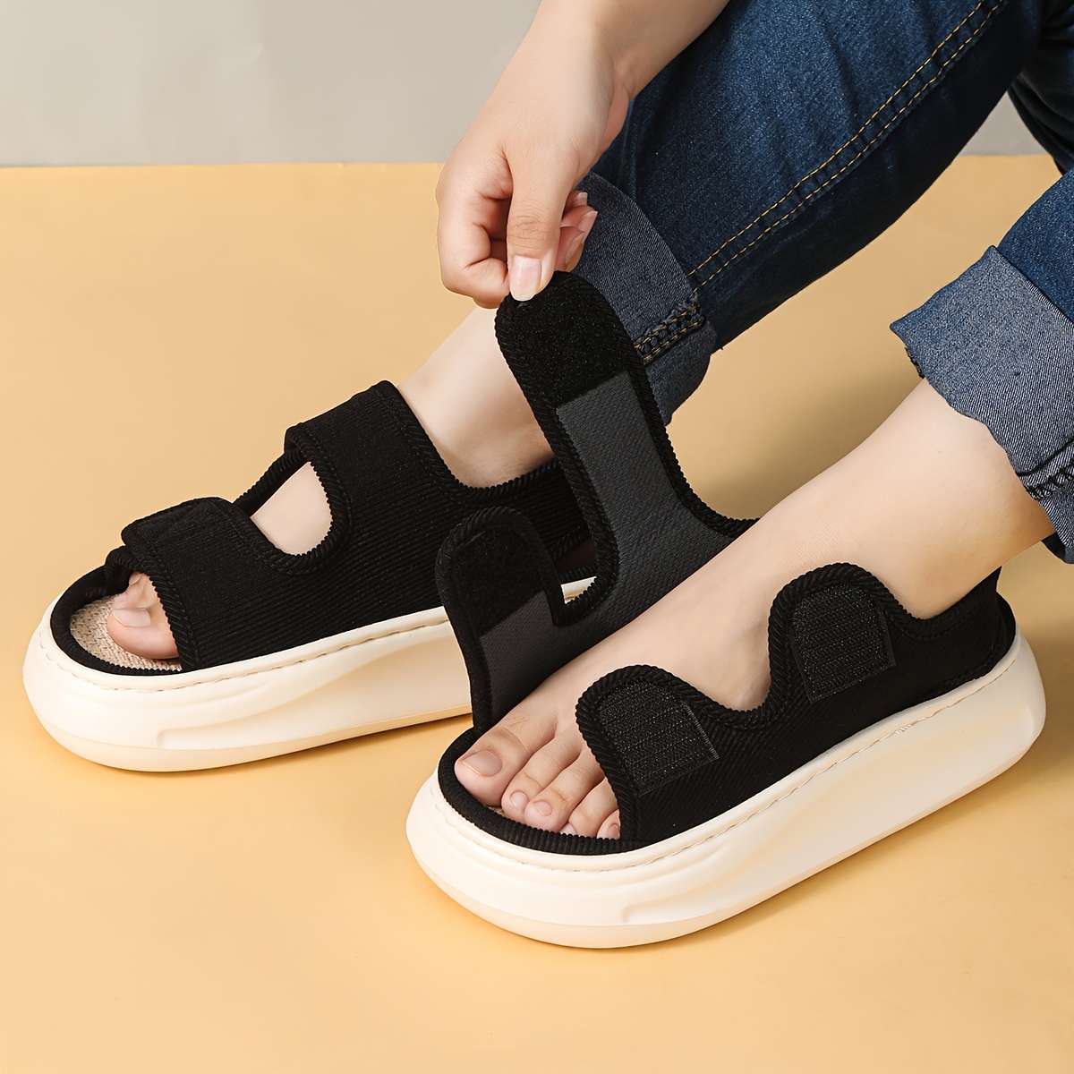Sandals Color Black Size Uk 9.5 Wide