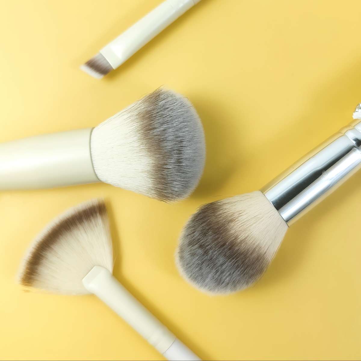 Makeup Brush Set Color Beige Quantity19Pcs
