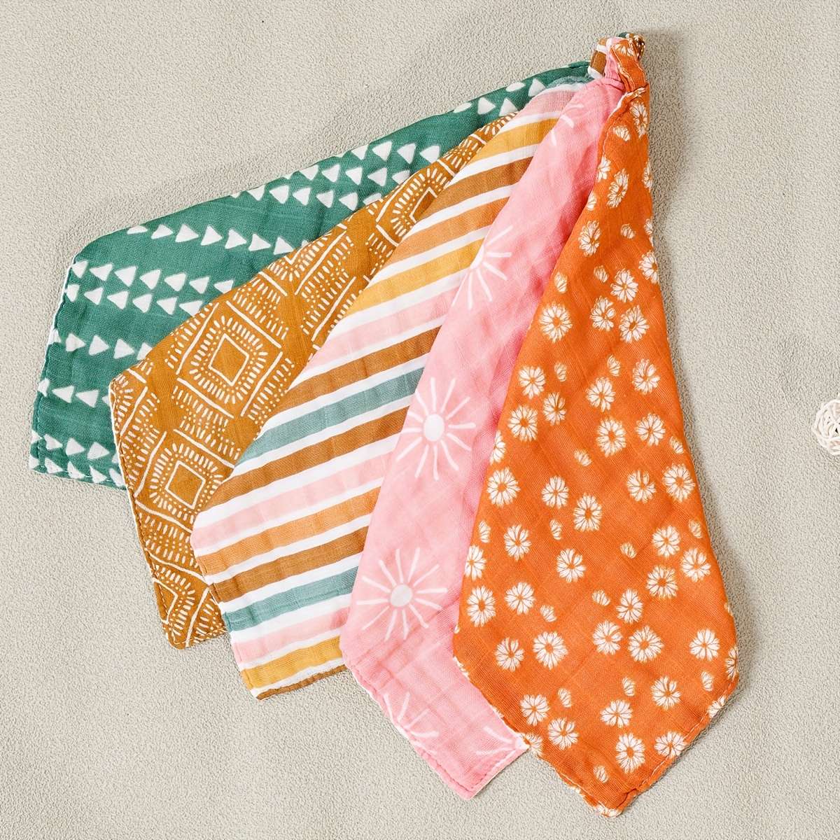 Towel Items Bright Colors5Pcs