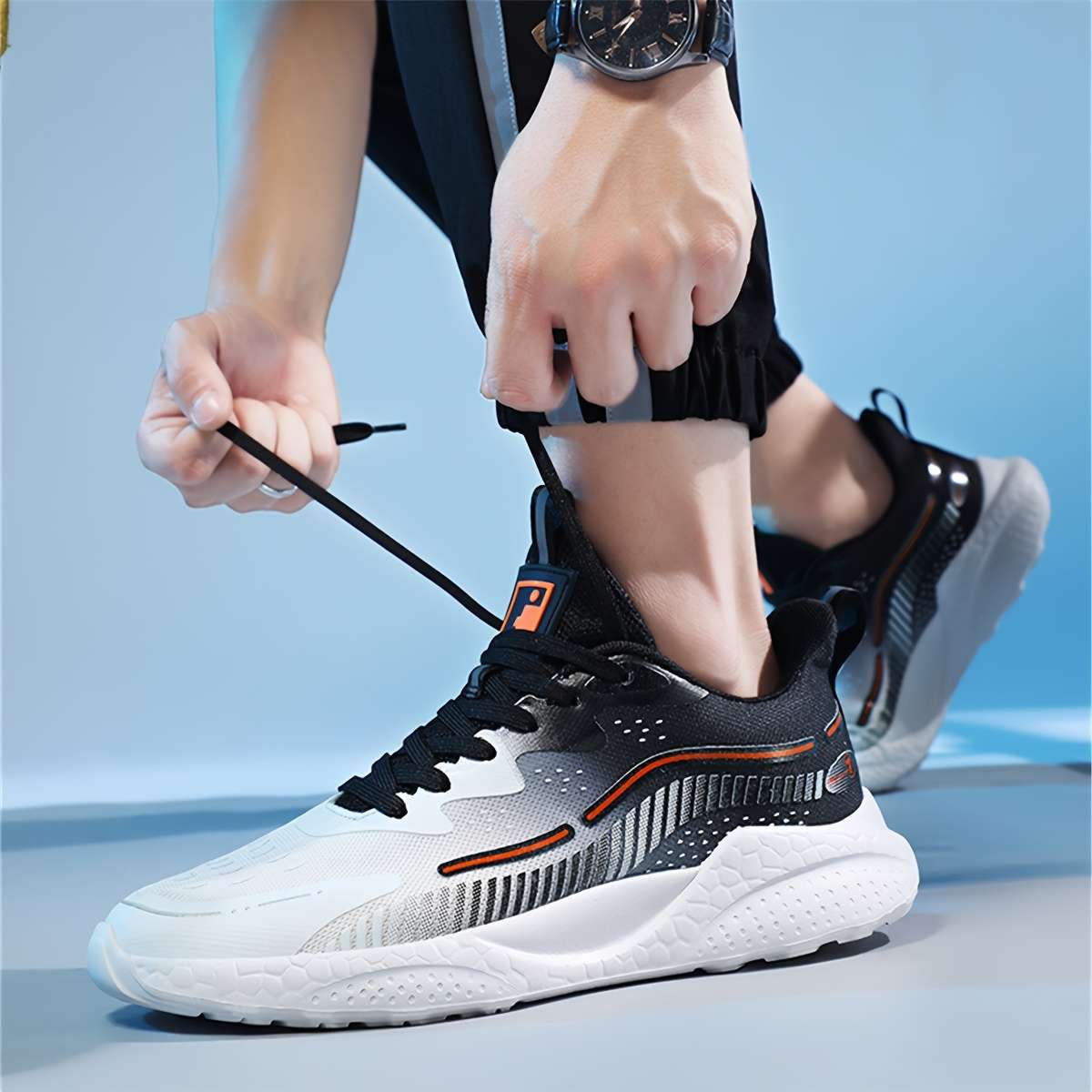 Sneakers Color White And Black Sizeuk 7