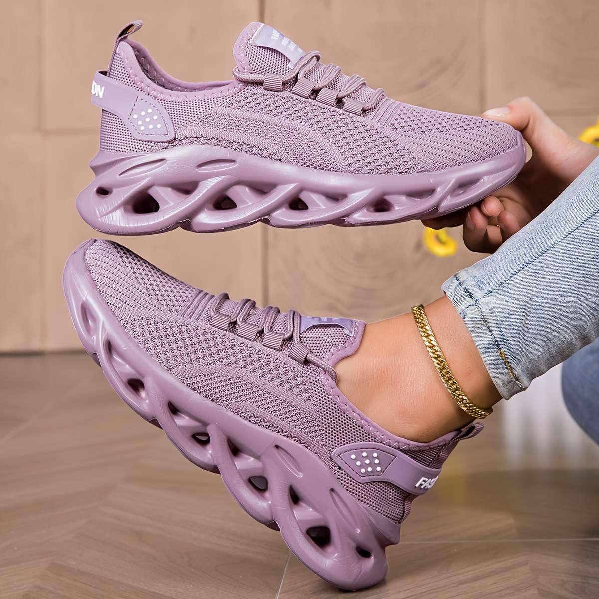 Sneakers Color Pink Red Sizeuk 9