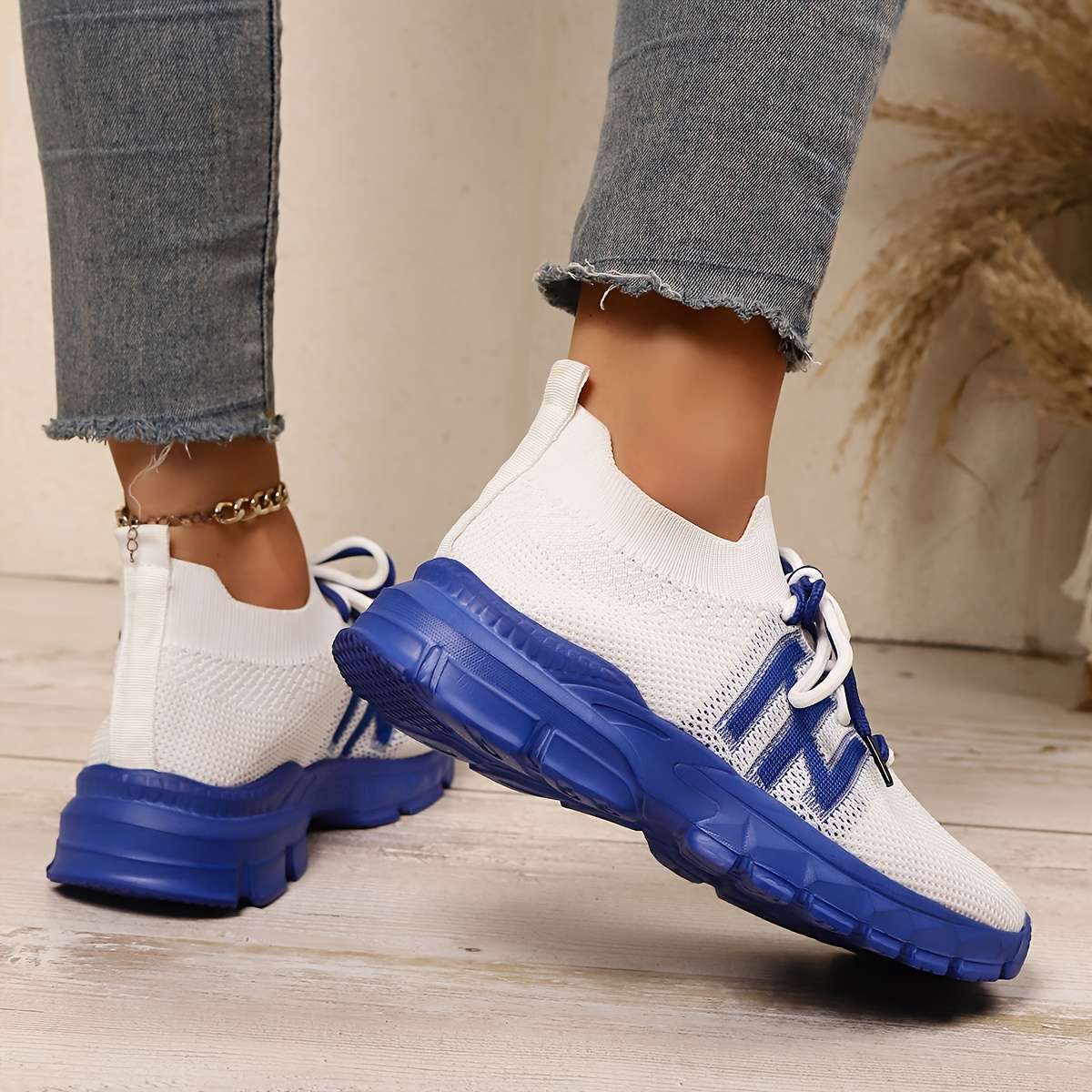 Women S Sneakers Color White Sizeuk 8