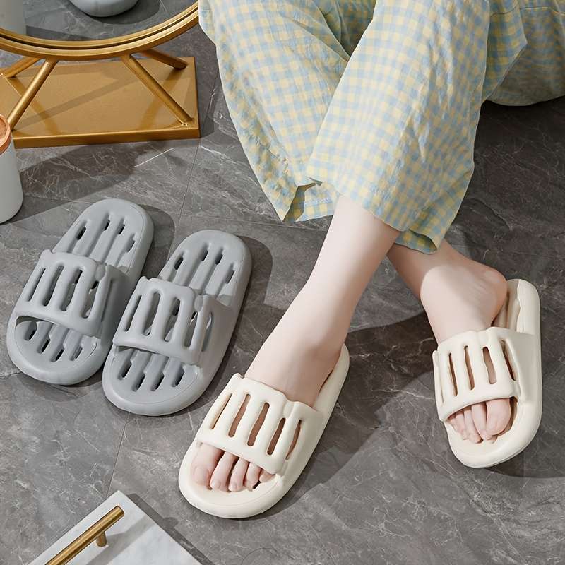 Sandals Color Black Size Uk 1.5 2