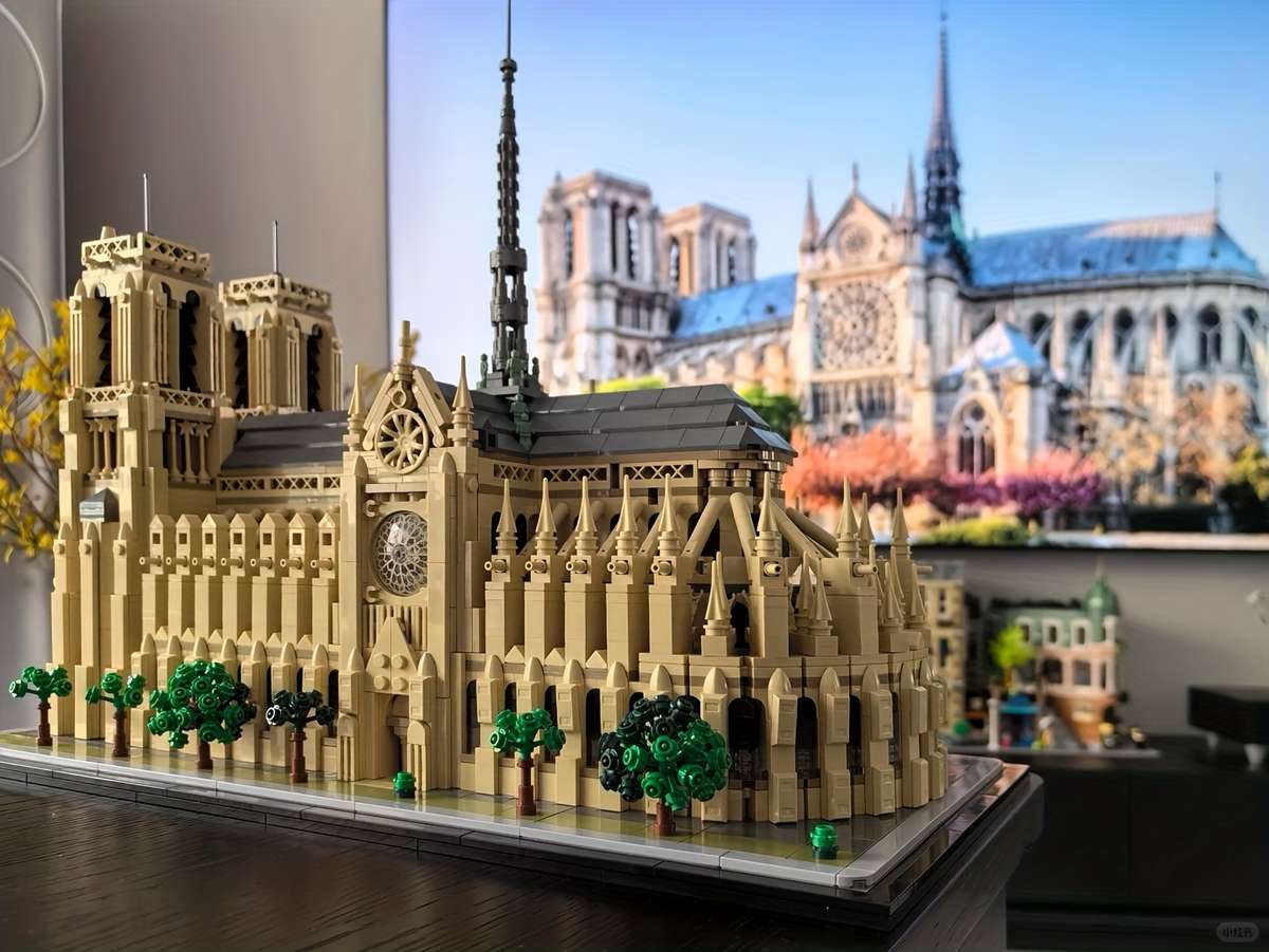 Building Toy Architectural Model Toy Set Style Paris Architecture