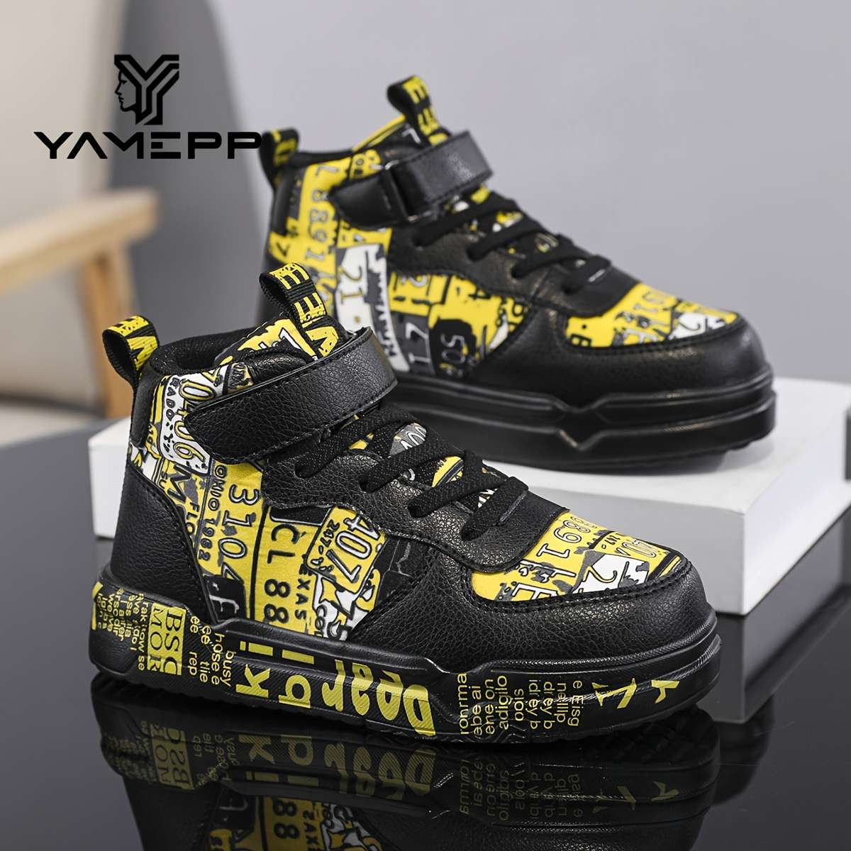 Sneakers Color White And Black Sizeuk 5 Big Kid