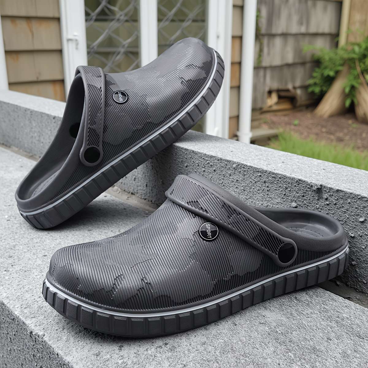 Sandals Color Grey Size Uk 8.5 Wide
