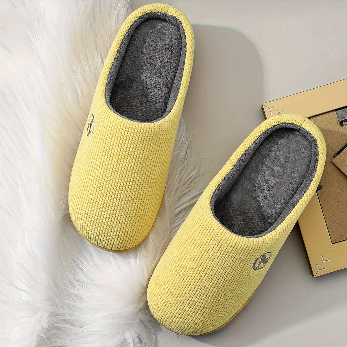 Men Slippers Summer Style Grey Size Uk 3.5 To 4