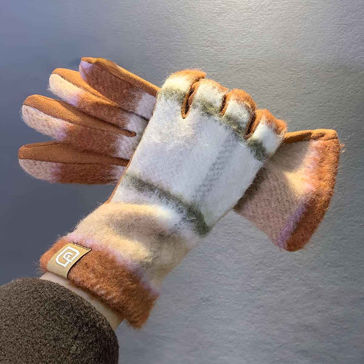 Winter Gloves Items Leopard Coffee