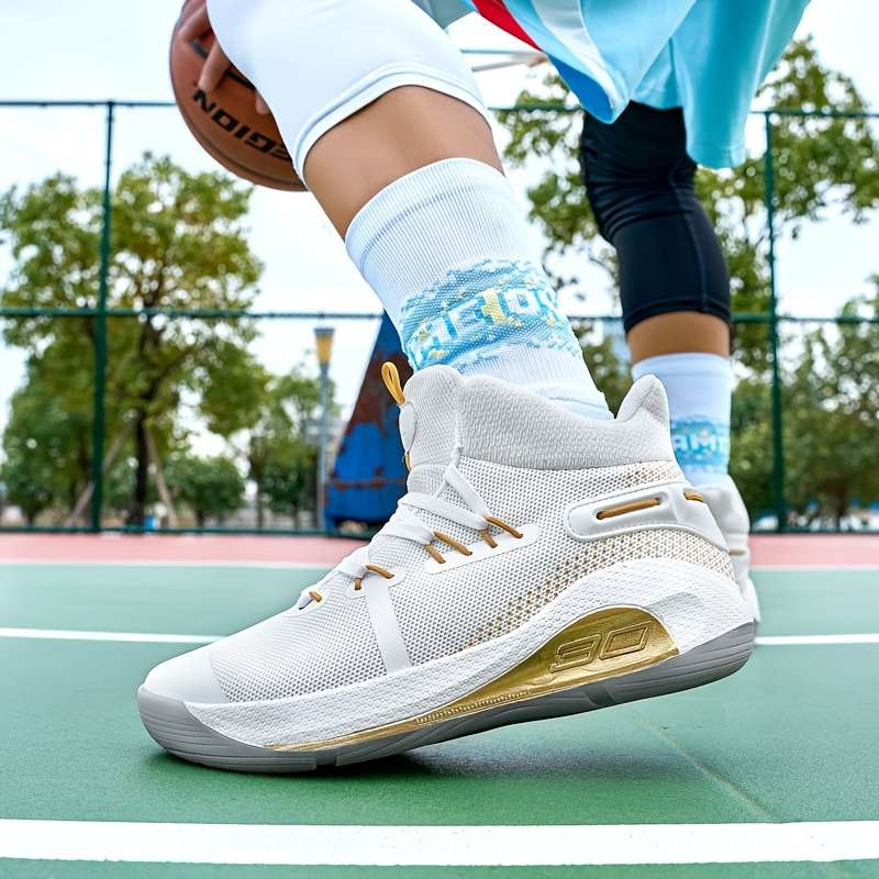 Sneakers White Golden Size Uk 7