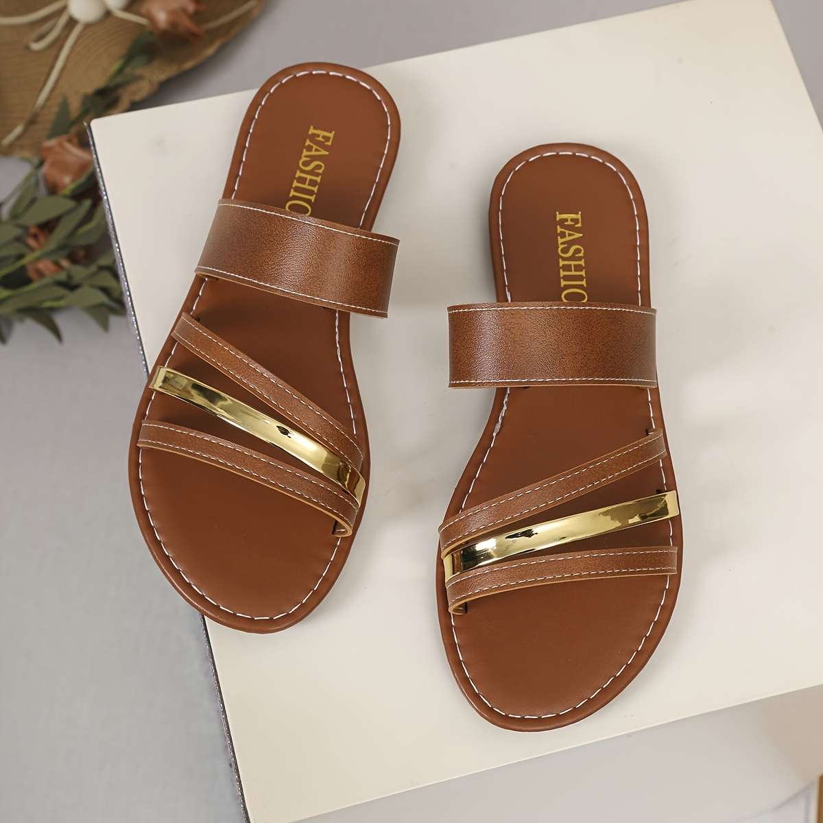 Sandals Color Brown Size Uk 4