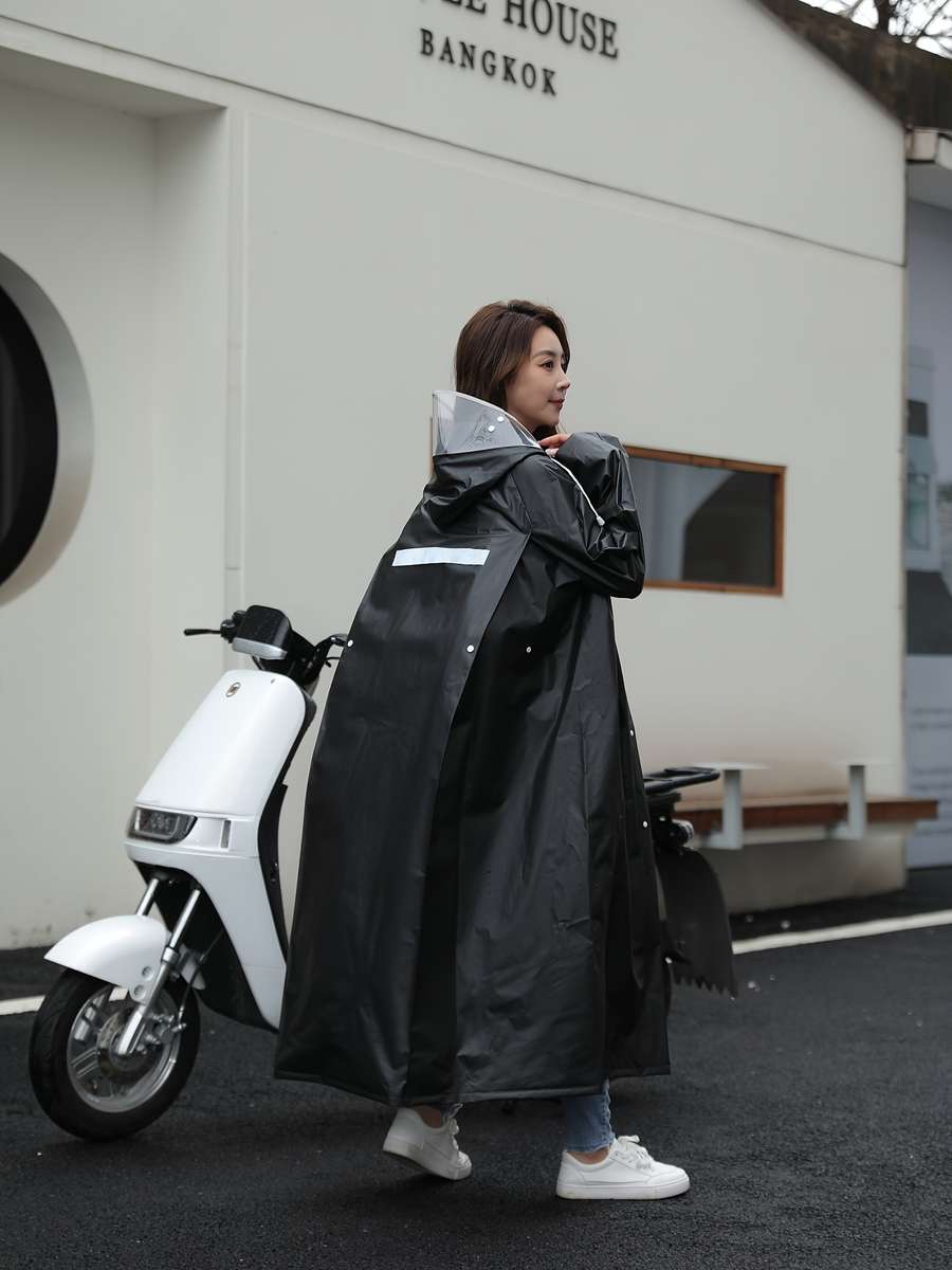 Raincoat White Size Asian L