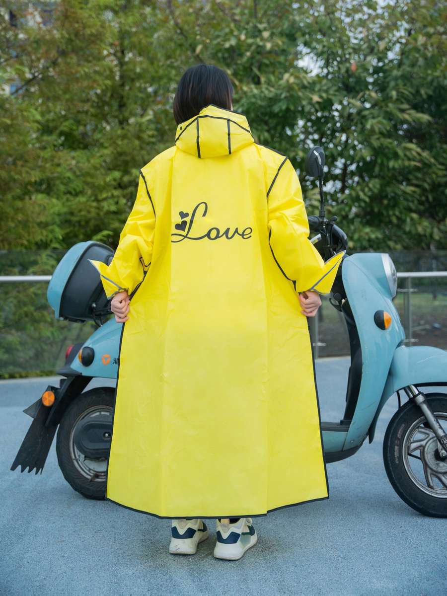 Raincoat Yellow Size L