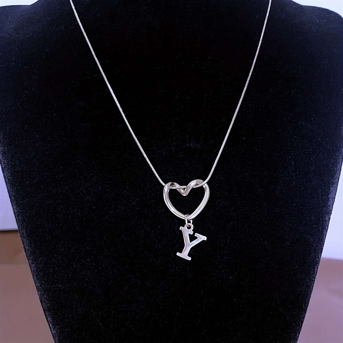 Dainty Geometric Metal Heart Shaped