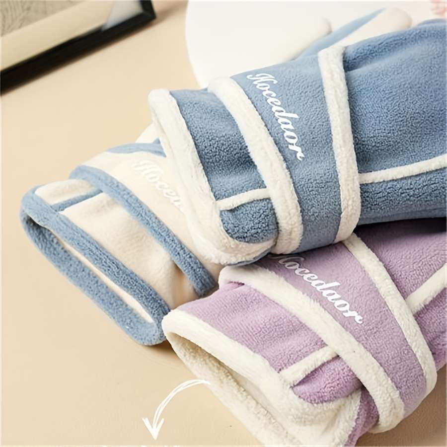 Gloves Color Blue