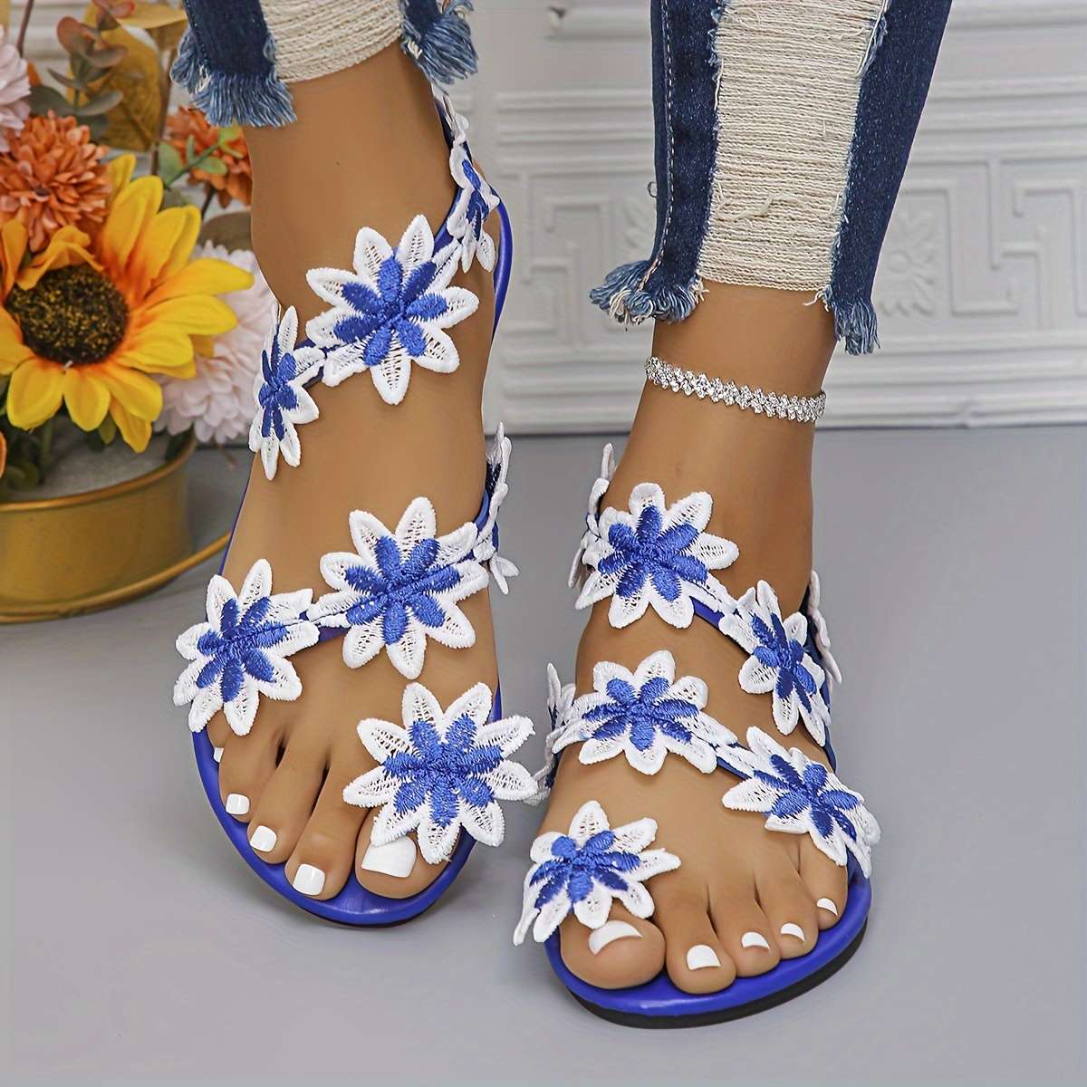 Sandals Color White Sizeuk 7.5