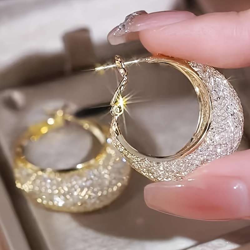 Women S Earrings Color Golden