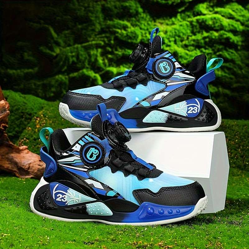 Sneakers Blue Size Uk 7 Big Kid