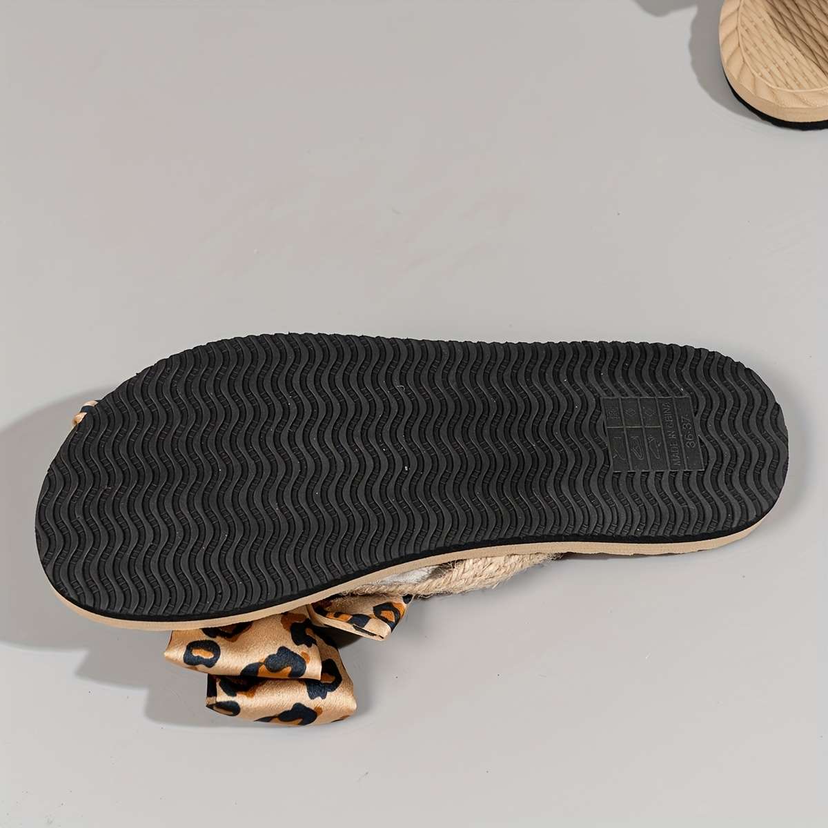 Ladies Summer Flip Flops Khaki Uk 5.5-6