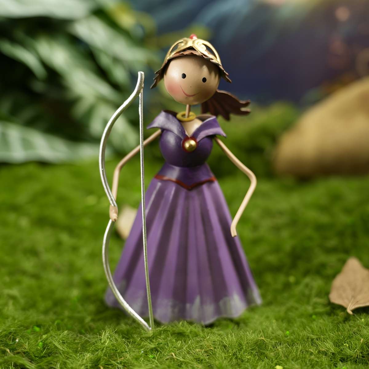 Metal Outdoor Use Electricity Handcrafted Brave Mystical Princess Statues Wise