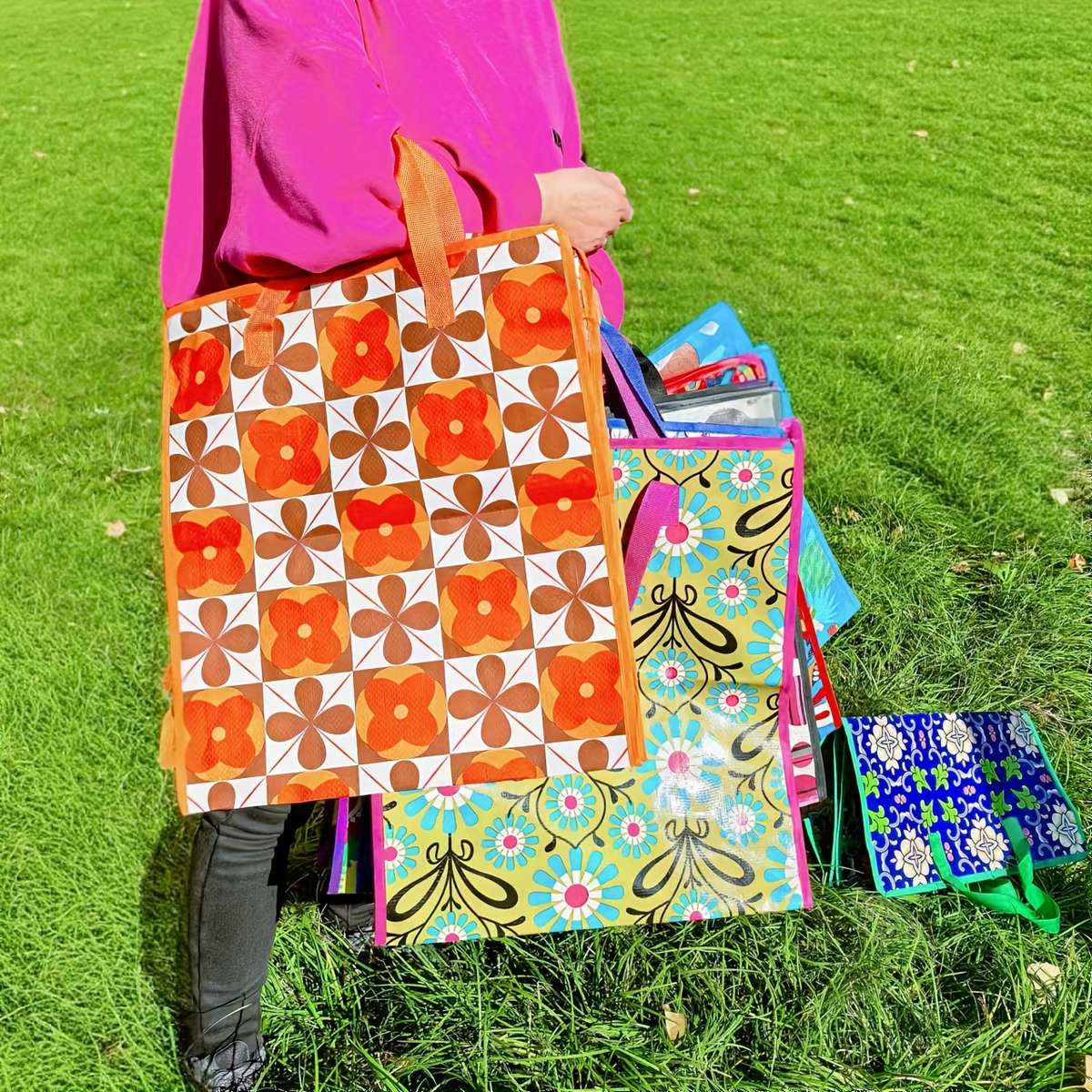 2Pcs Random Storage Bag Various Patterns Storage 2 Random Ones