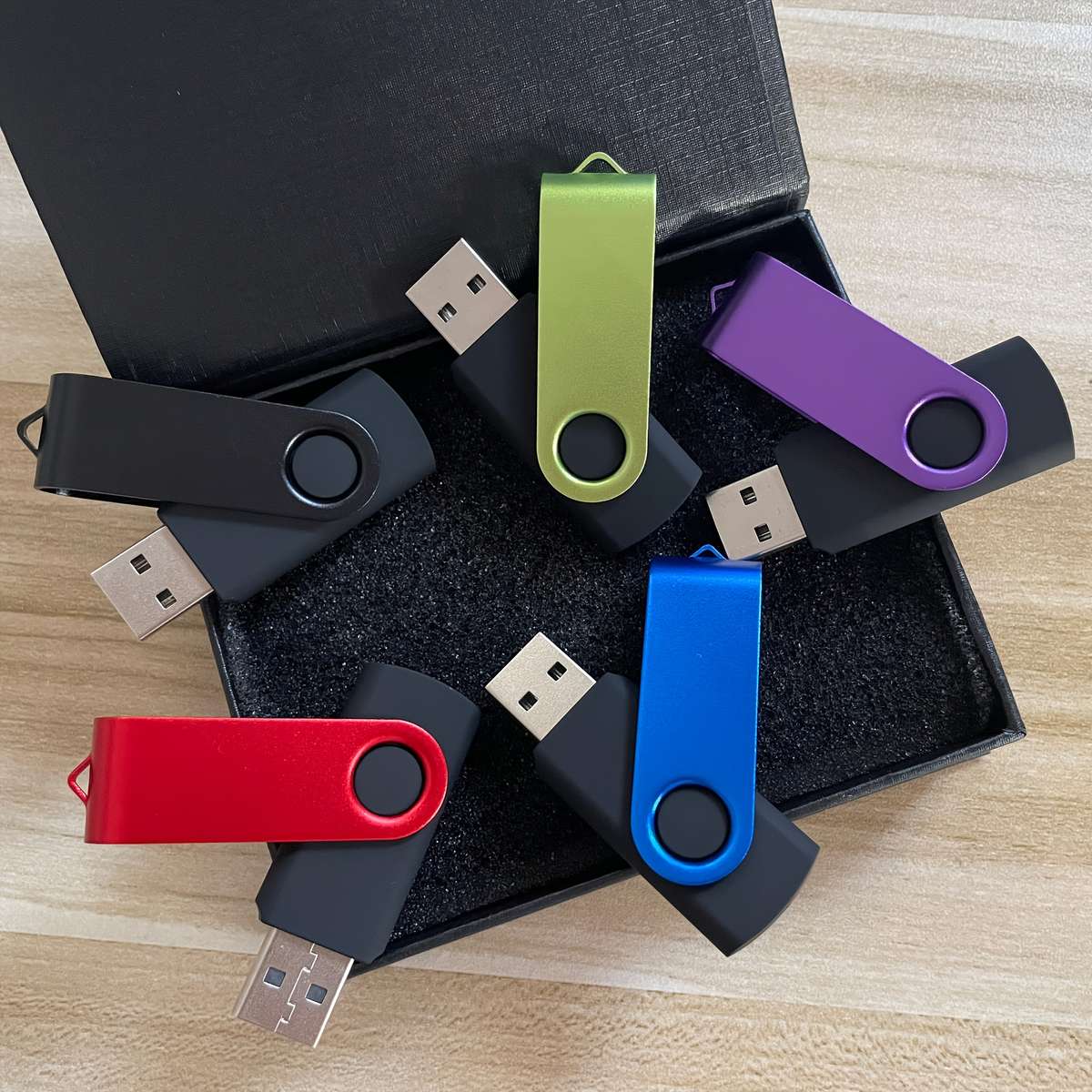 Usb Flash Drive Storage 2Gb Quantity 5Pcs With Box