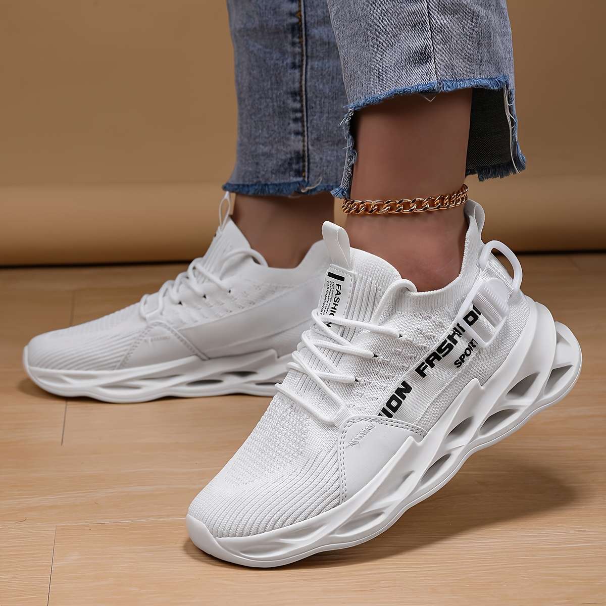 Women S Sneakers Color White Sizeuk 9