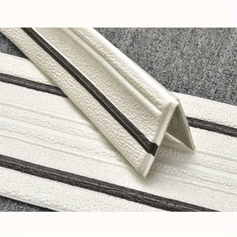 Skirting Board Whiteblue