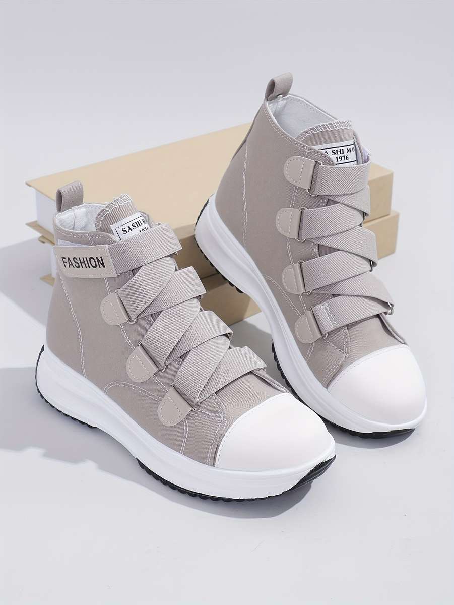 Women S Sneakers Color White Sizeuk 8