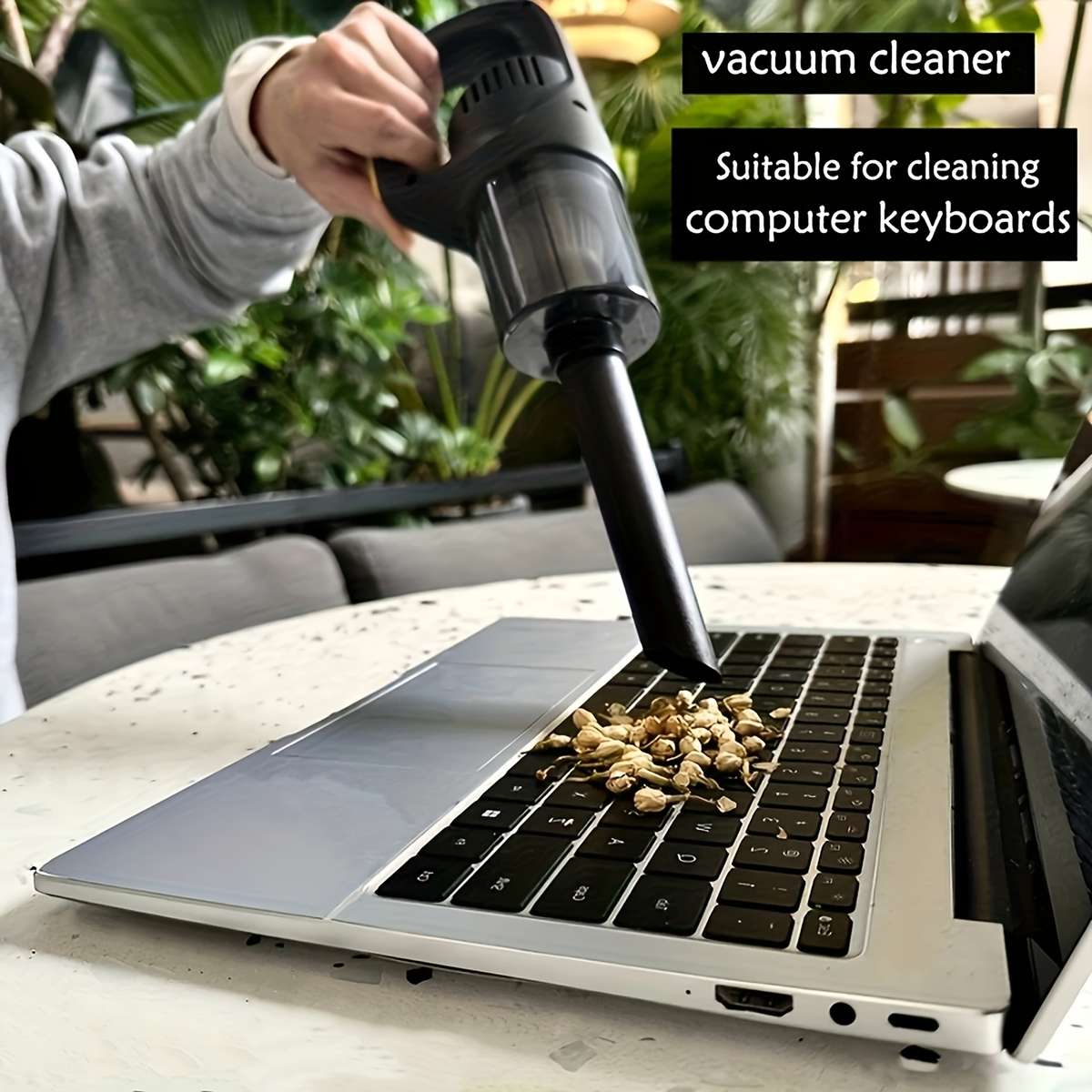 Vacuum Cleaner Color Green