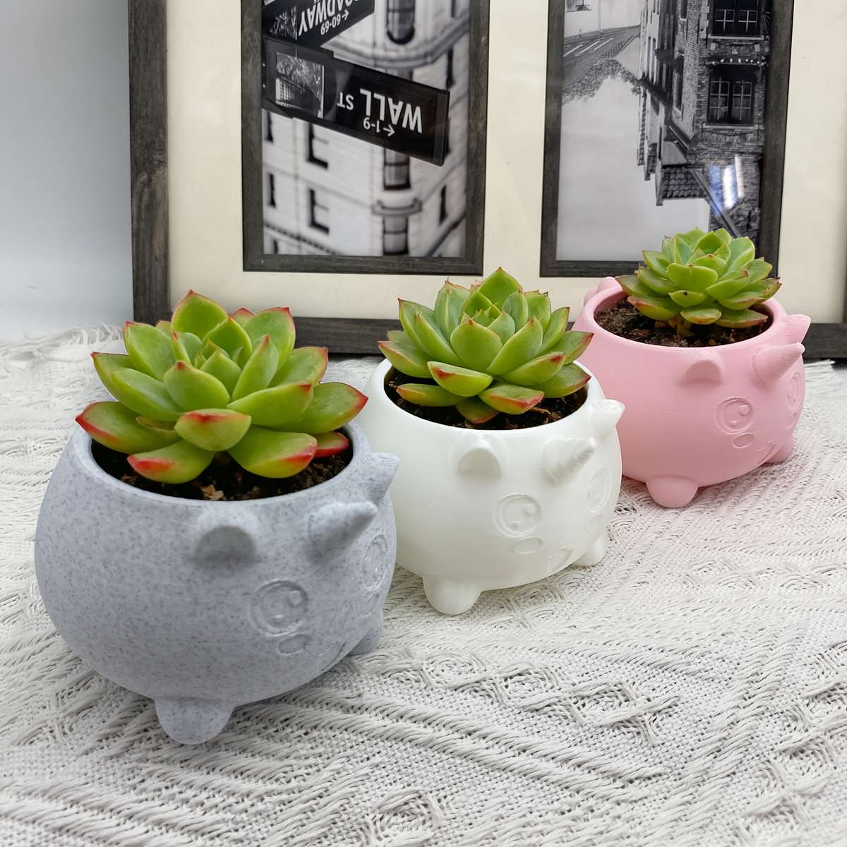 Flowerpot Color White