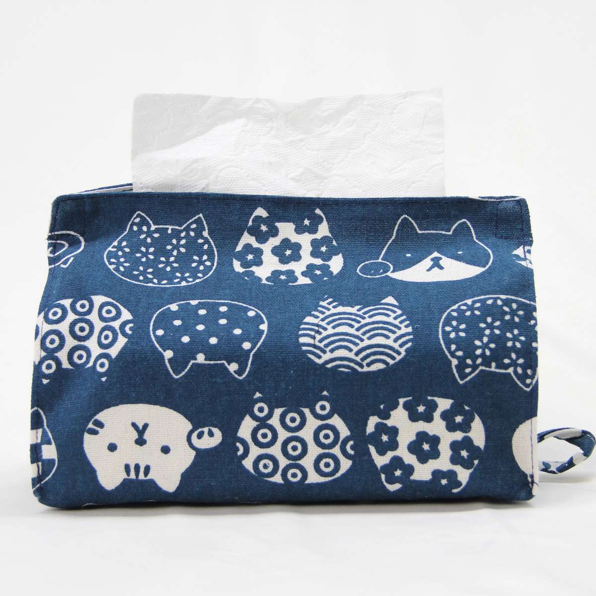 Car Tissue Box Color Blue And White Porcelain Blue Size 22Cmx12Cm  8.7Inx4.7In