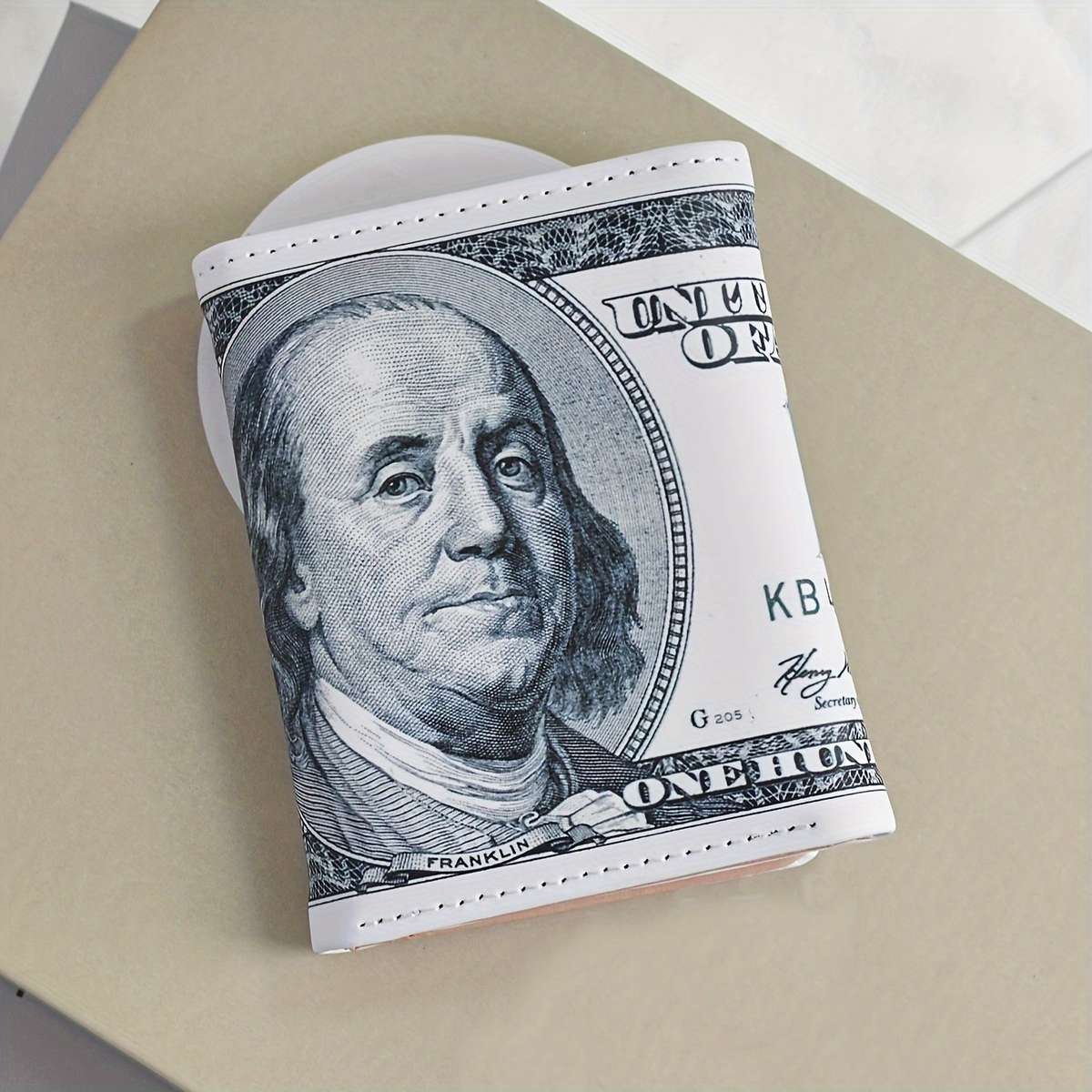 1pc Benjamin Franklin $100 Bill Design Novelty WalletStylish Trifold Card Holder with Multiple S