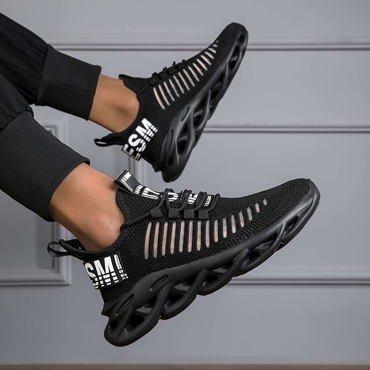 Sneakers Color Black Sizeuk 6