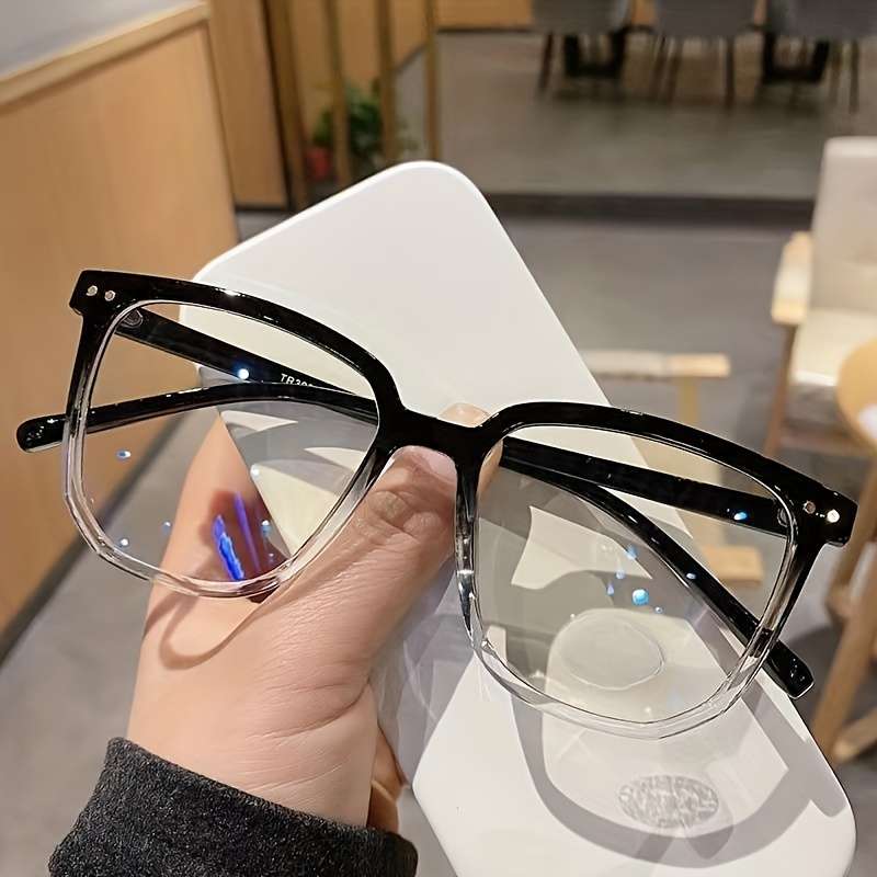 Glasses Color C3