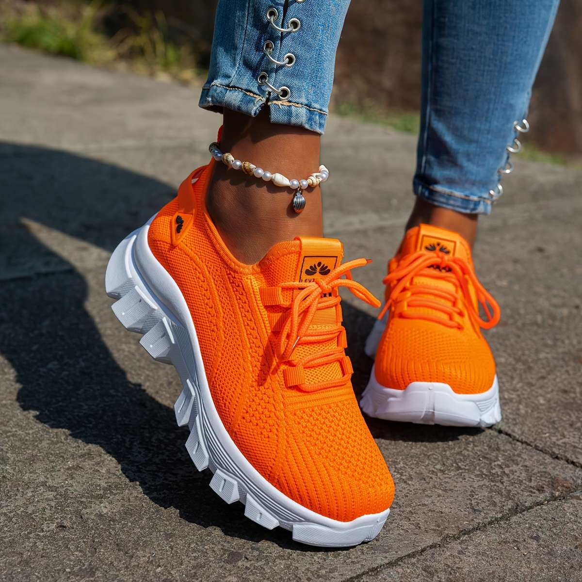 Women S Sneakers Color White Sizeuk 7