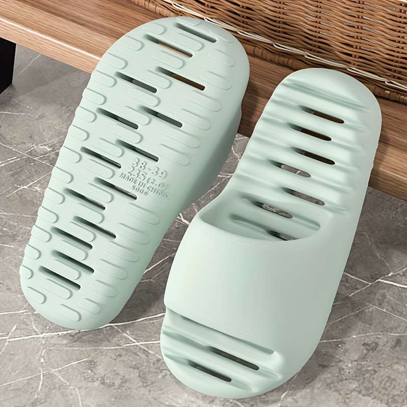 Men Slippers Summer Style White Size Uk 3.5 To 4