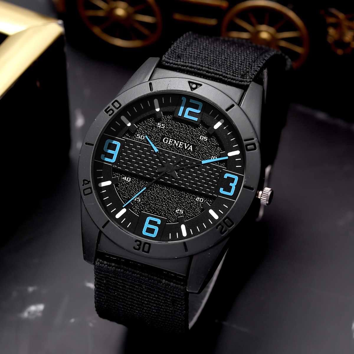 5Pcs Fashion Casual Elegant Round Retro Canvas Strap Quartz Men Watch
