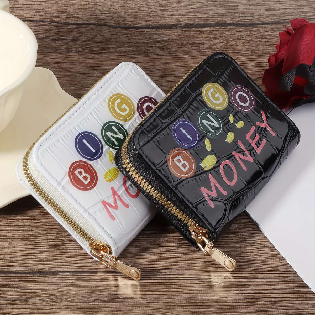 Women'S Casual Wallet With Zipper Closure Lightweight Nylon Lined Card Case Short Credit