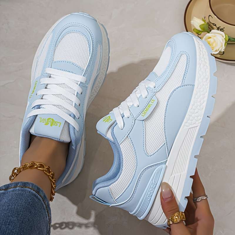 Women S Sneakers Color White Sizeuk 7