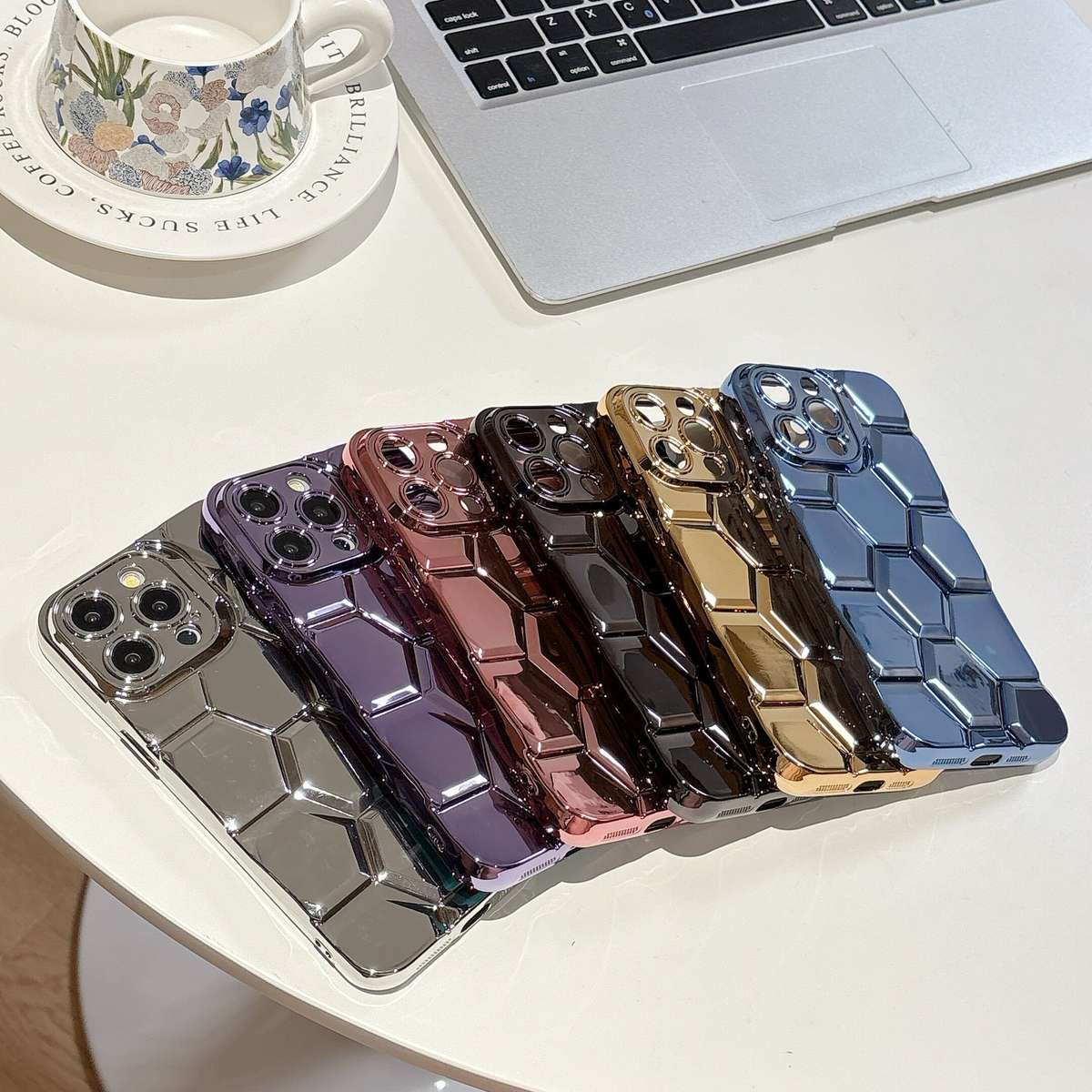 1Pc Golden For iPhone 14 Plus Textured Phone Case