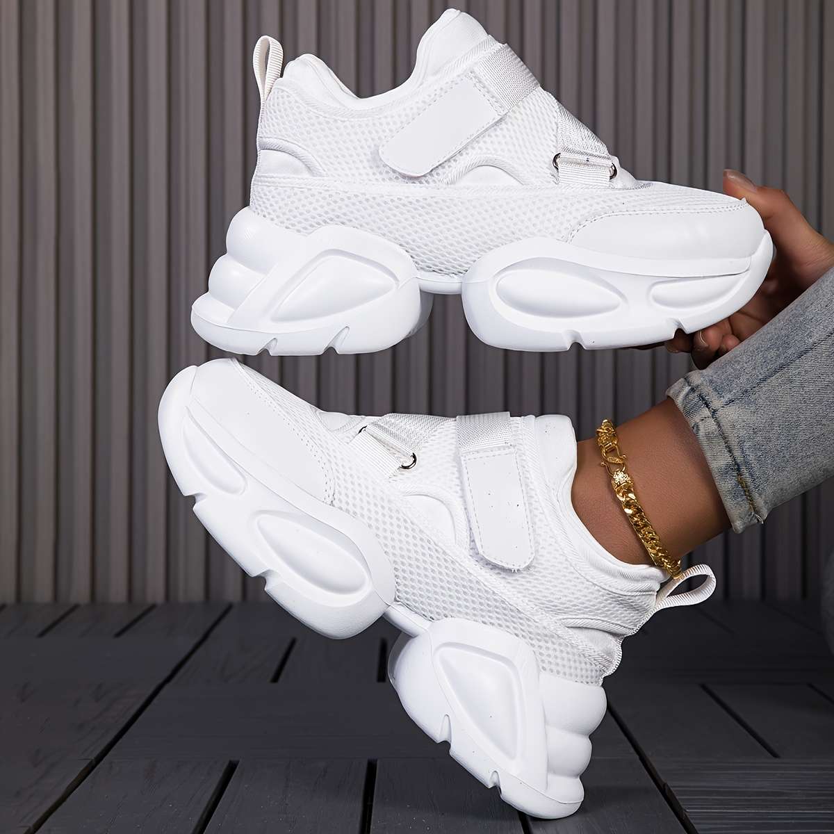 Women S Sneakers Color White Sizeuk 4