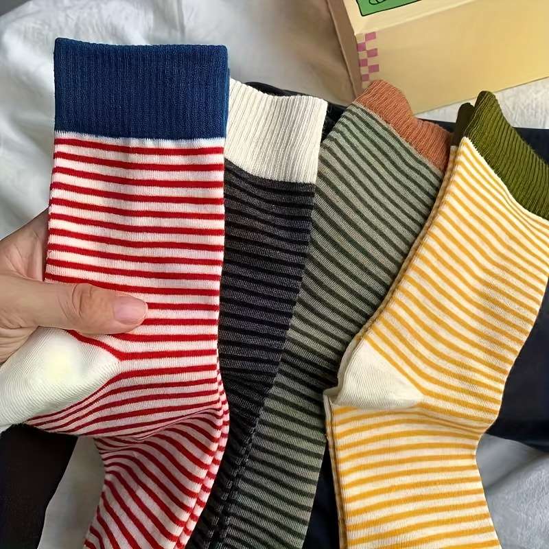 Women S Socks Color 3 Pairs Of Random Colors Size Onesize
