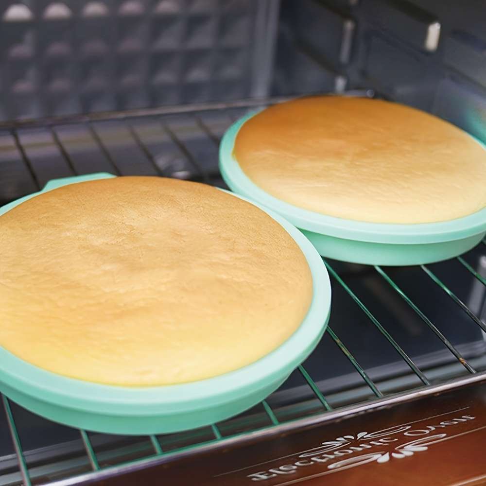 Suitable For Baking Molds Color Green Quantity 2Pcs