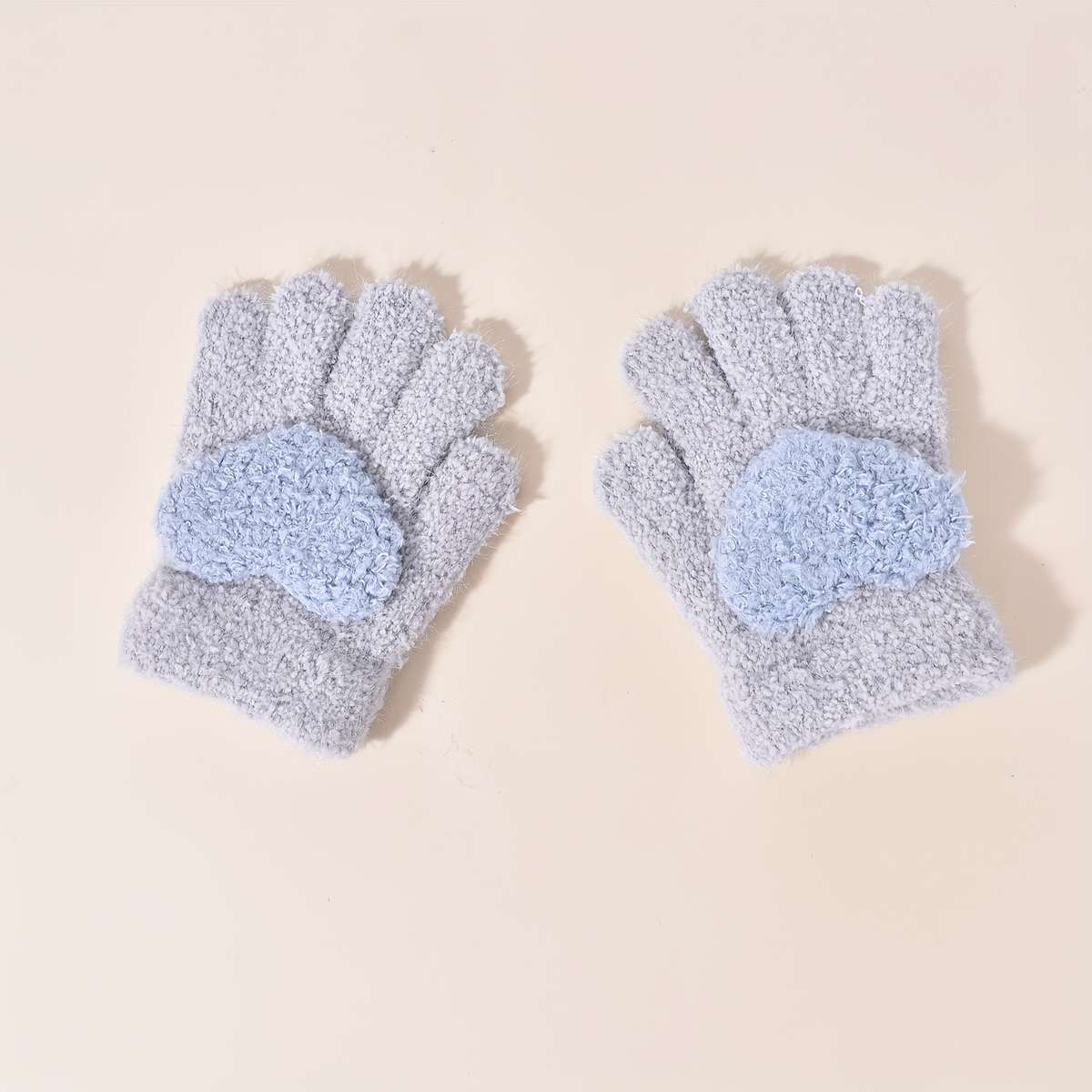 Winter Gloves Color Light Grey Size 1 To 3Y