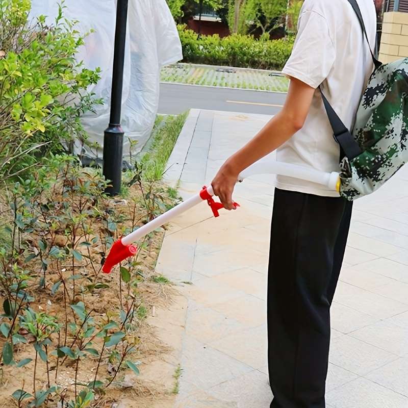 Manual Backpack Fertilizer Spreader Hands