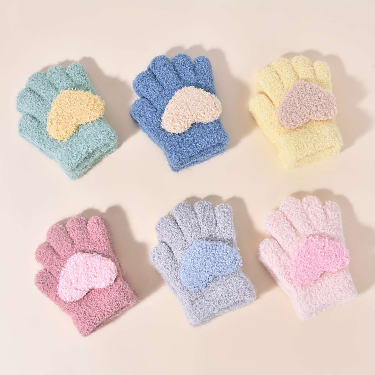Winter Gloves Color Light Grey Size 1 To 3Y