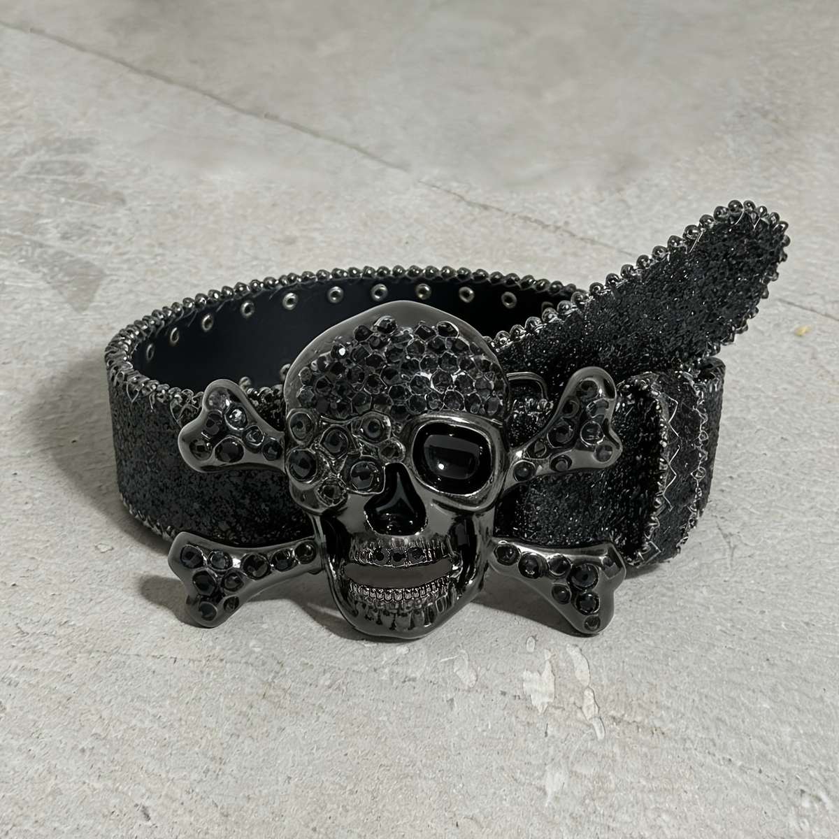 Belt Color Classic Black Size 112Cm