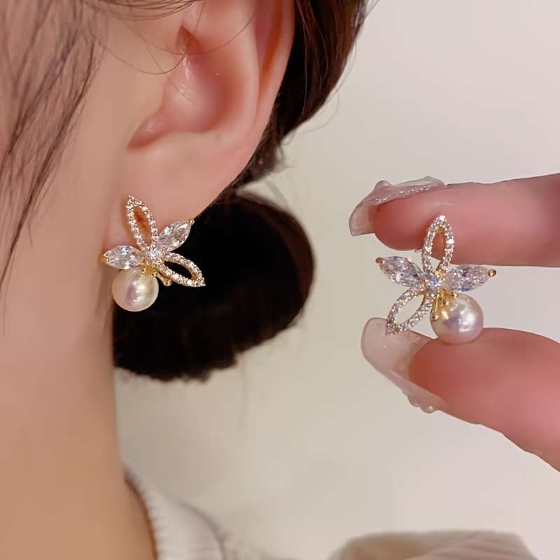 Women S Earrings Color Golden Yellow