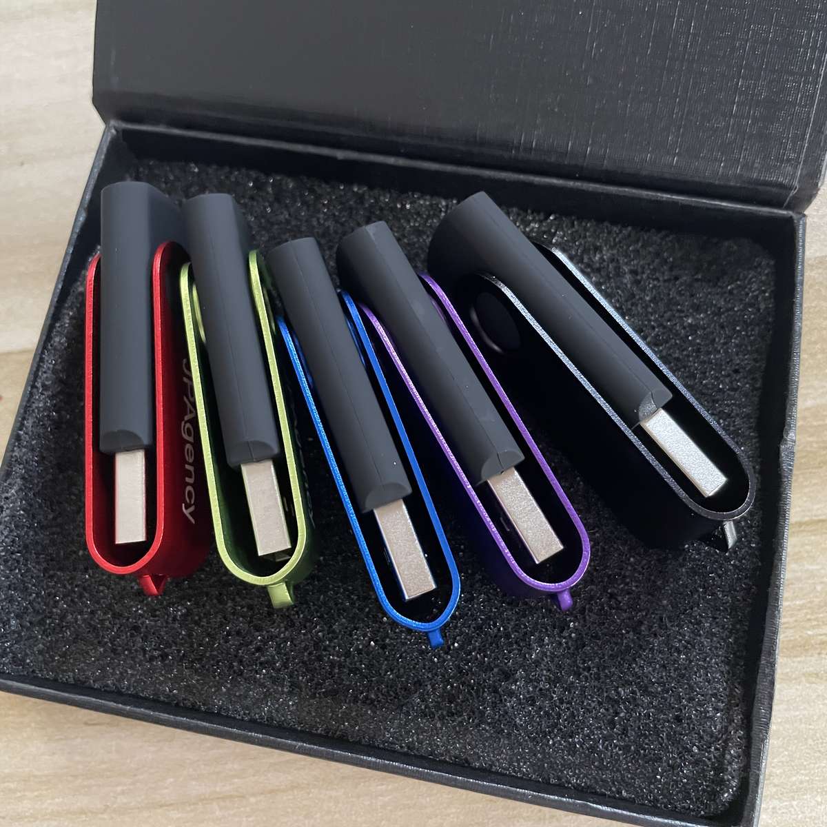 Usb Flash Drive Storage 2Gb Quantity 5Pcs With Box