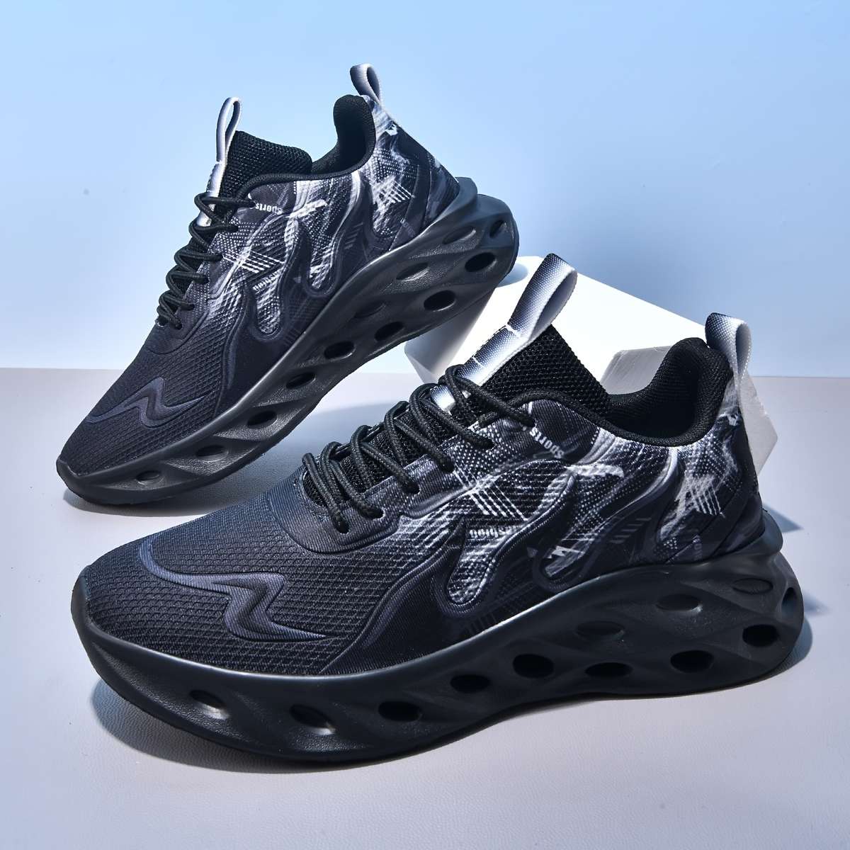 Sneakers Color Black Sizeuk 7